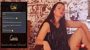 Bohyňa Femdom Lady Julina preberá kontrolu vo svojom BDSM fantasy videu