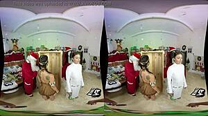 Virtuele realiteitsgroepsex met hete kerstman cosplay meisjes