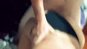 Srečanje egipčanske shemale Mansouras v lekarni z zdravnikom se spremeni v posnetek seksa, ki je bil vdrl